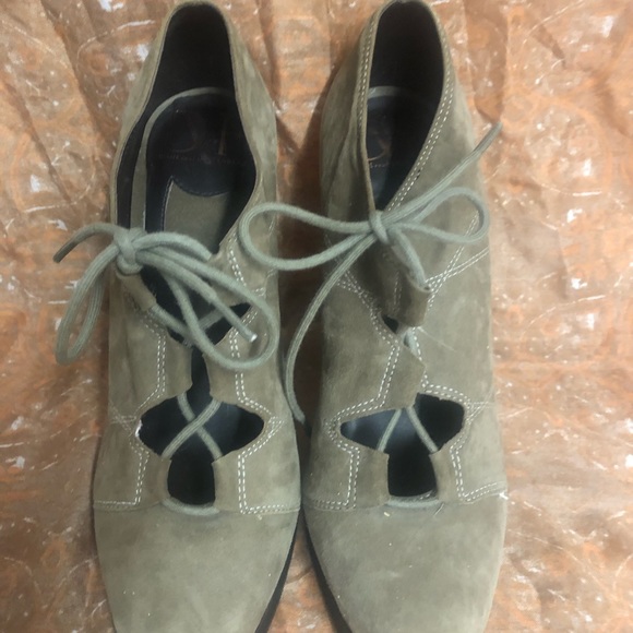 Diane von Furstenberg lace up Suede booties - Picture 3 of 5